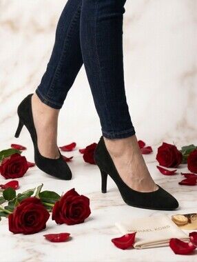 Michael Kors Women's Pumps, Fashionable And Classic